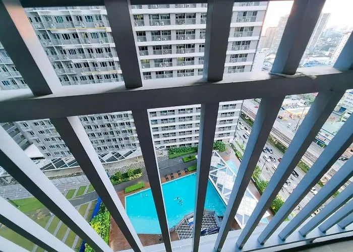 Citispace 1br Condotel At Fame Residences #fm06a Apartment